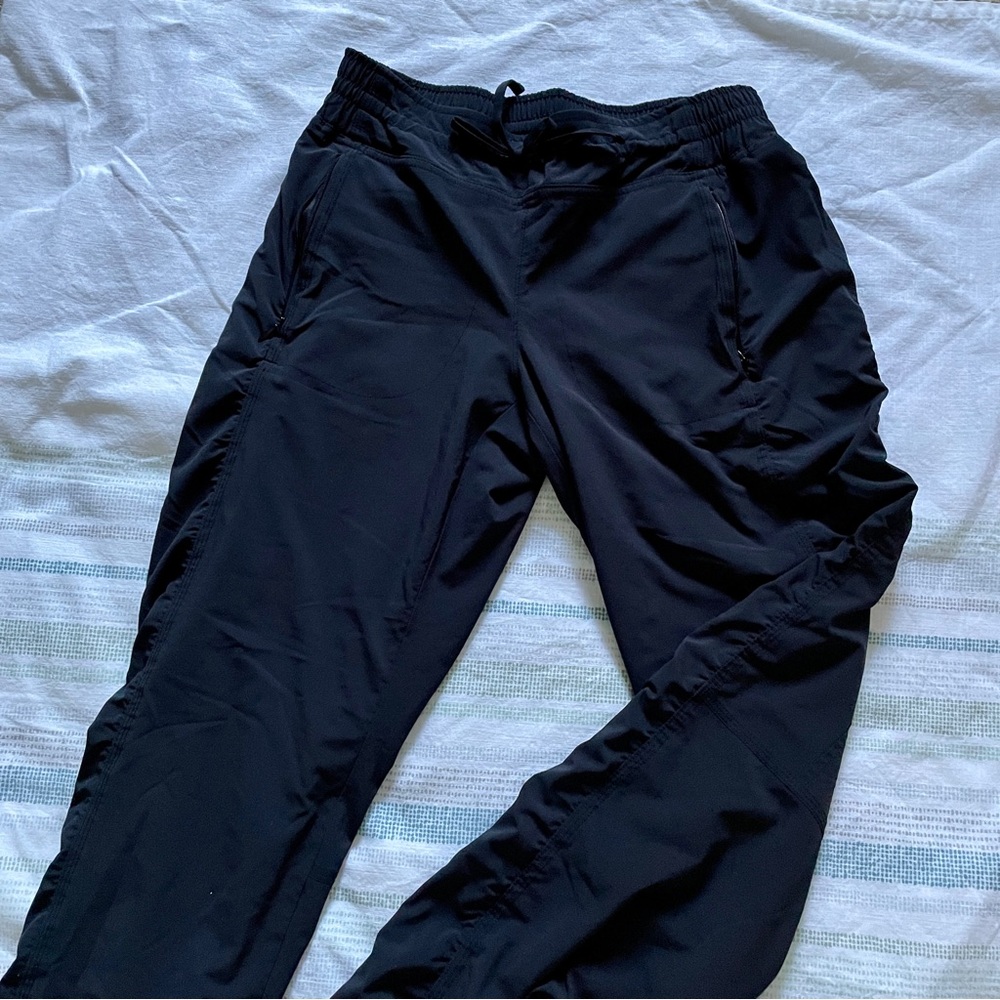 Athleta black Lined Outdoor Pants - size 4
